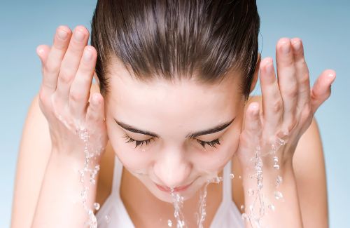 face wash is important for a good skin care regime